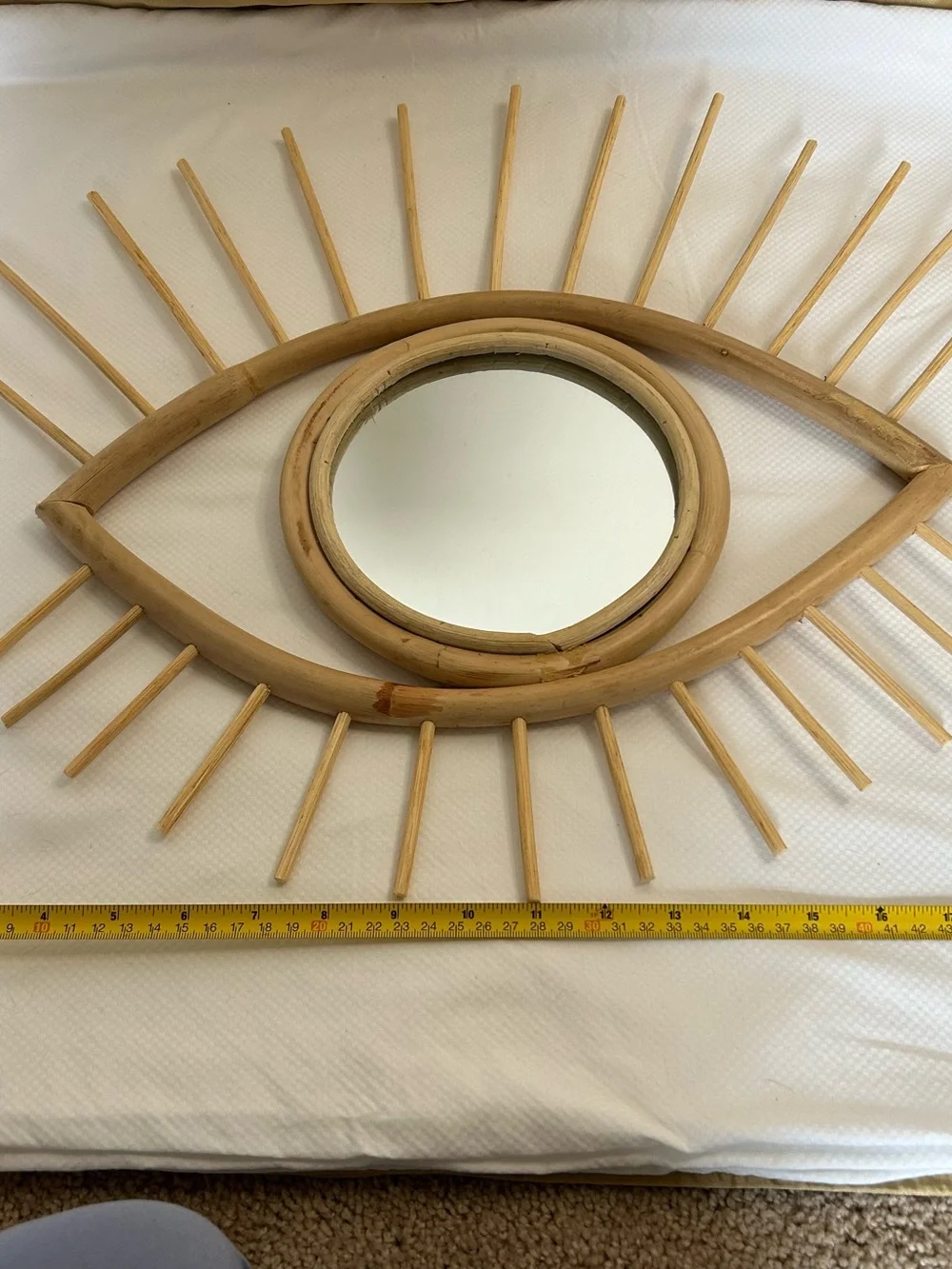 N/A stylish eye